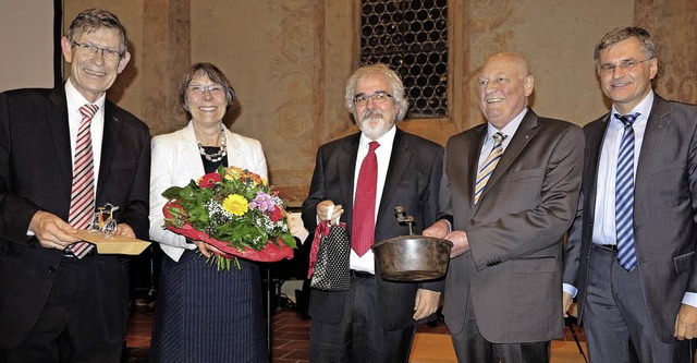 Viel Anerkennung zum Abschied (von lin..., Lutz Albrecht und Fritz Breisacher.   | Foto: Philipp