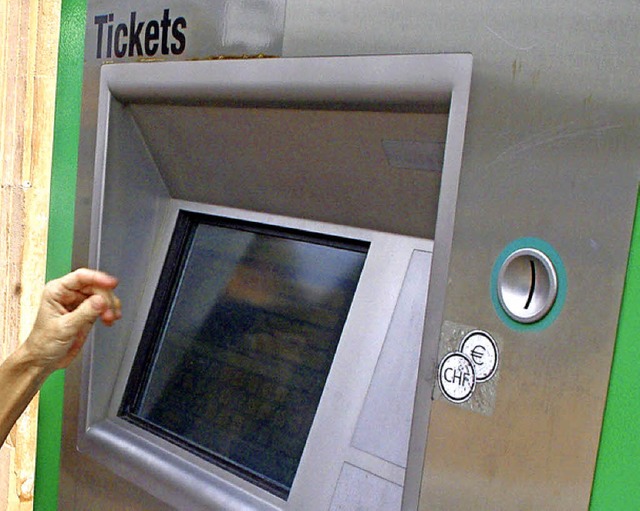 Bisher nehmen die Automaten nur Mnzen, bald kann man auch mit EC-Karte zahlen.   | Foto: Rolf Reissmann