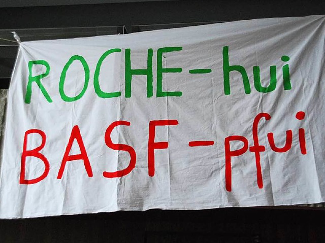 Die Meinung vieler Brger am Hochrhein...Transparent aus dem Sommer 2013 zeigt.  | Foto: Ralf Staub