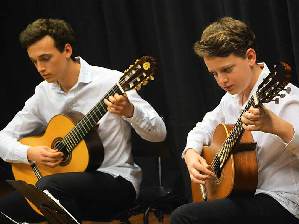 Gitarren-Duo von Stefan Gierden beim Pro Opening im Kammermusiksaal