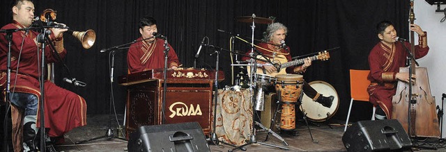 Ganz der Tradition ihrer Heimat verbunden sind die Musiker der Gruppe Sedaa.    | Foto: Ounas-Krusel