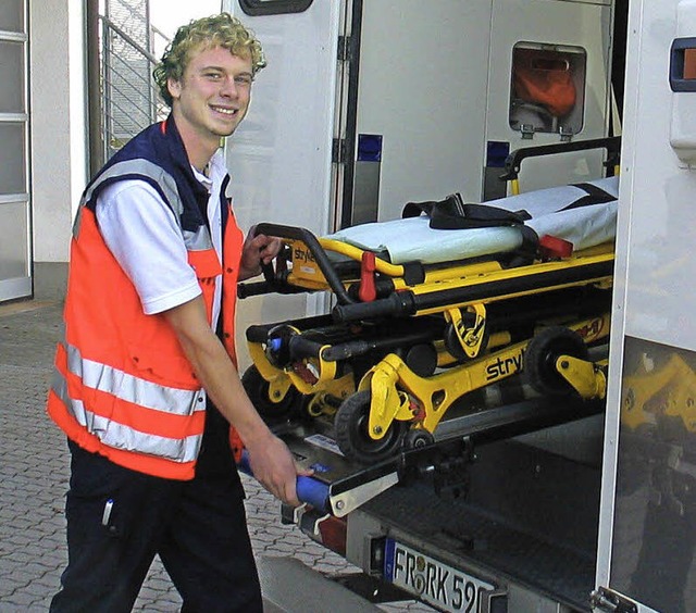 Hat seine Ausbildung zum Rettungsassis...r 21-jhrige Felix Greve aus Falkau.    | Foto: Eva Weise