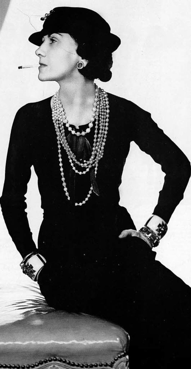 Coco Chanel erfand &#8211; und trug &#8211; das  &#8222;Kleine Schwarze&#8220;.  | Foto: PR