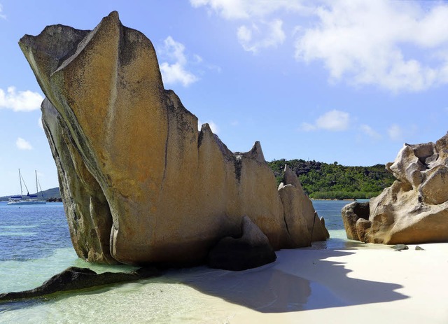 Typisch Seychellen: Groe Granitfelsen...nde der Inseln im Indischen Ozean aus.  | Foto: Stefan Zahler