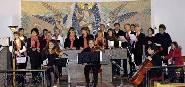 Musikerinnen aus Bulgarien und die Sn...bnet zogen die Zuhrer in ihren Bann.   | Foto: Schanz