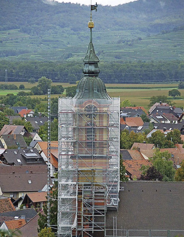 Mit 210000 Euro beteiligt sich die Gem...ingen an der Sanierung des Kirchturms.  | Foto: Sebastian Ehret