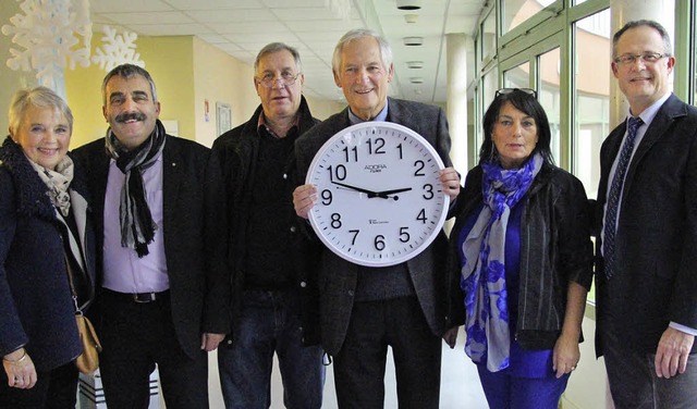 bergabe der Murger Uhr in Mehun (v.l....or und Brgermeister Jean-Louis Salak   | Foto: Gemeinde Murg