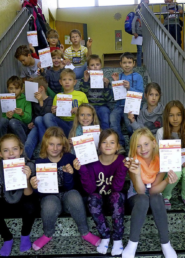 Sie schafften das Sportabzeichen.  | Foto: Schule