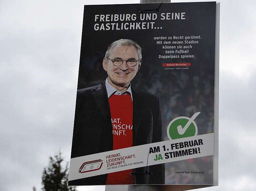 Colombi-Gastronom Roland Burtsche wirbt fr ein „Ja“ zum Stadion am Wolfswinkel.