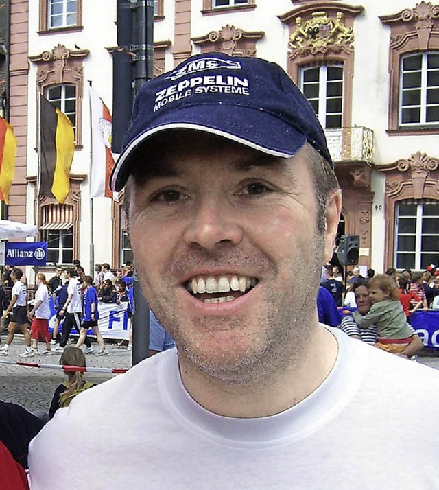 Hans-Peter Kopp 2006 beim Offenburger Stadtlauf   | Foto: archivfoto: hr