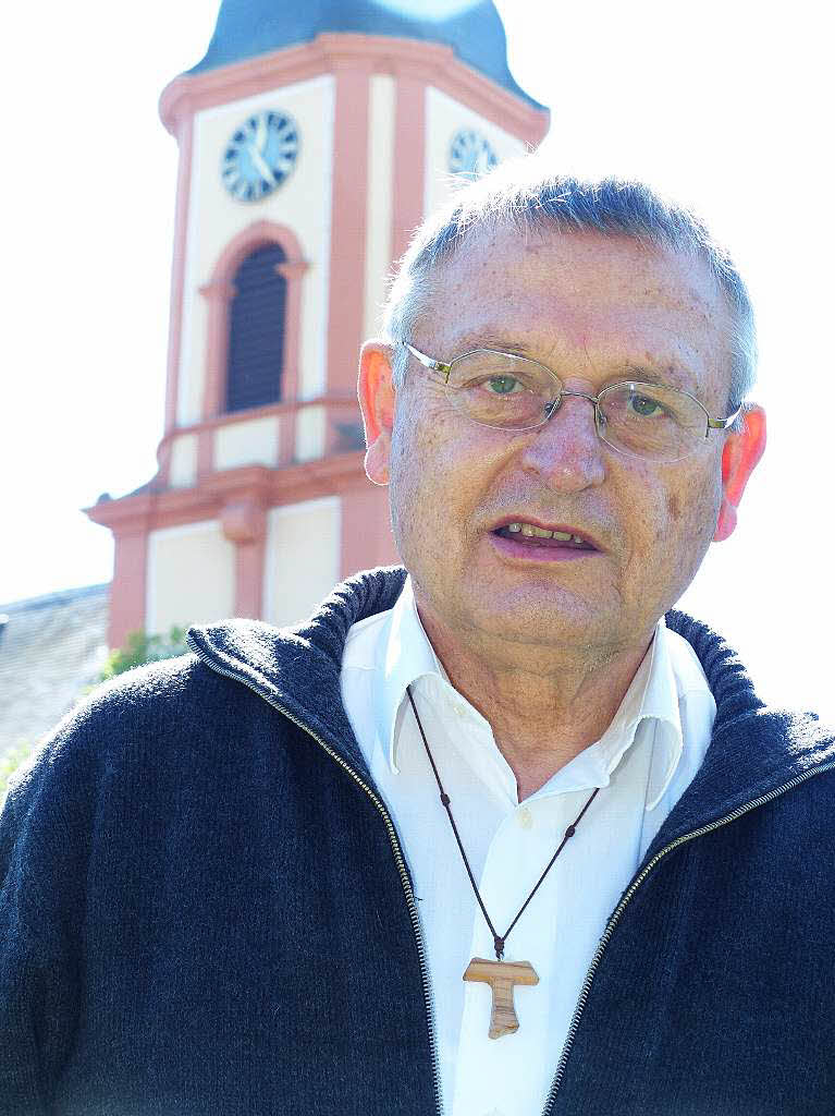 Pfarrer Bernhard Pfaff verlsst nach fast 25 Jahren die  Pfarrgemeinde St. Brigitta. Er zieht mit Elisabeth Naegele nach Renchen.