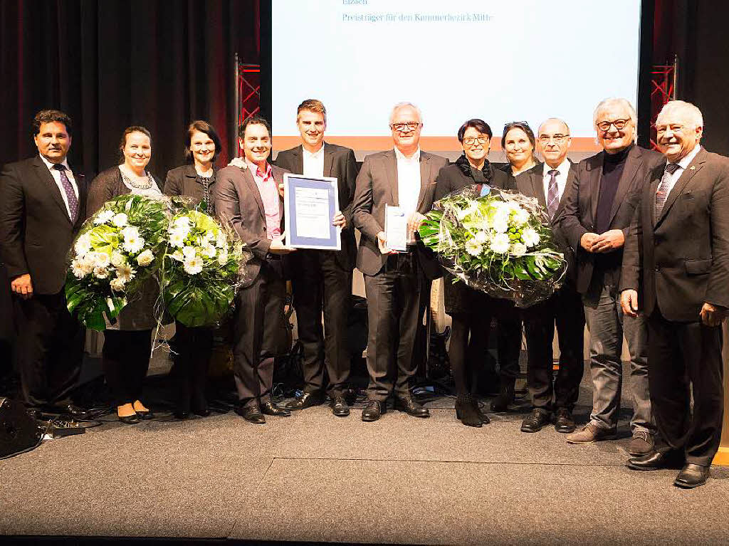 Die Becherer Mbelwerksttten Innenausbau GmbH wurde als Handwerksunternehmen des Jahres 2014 ausgezeichnet.