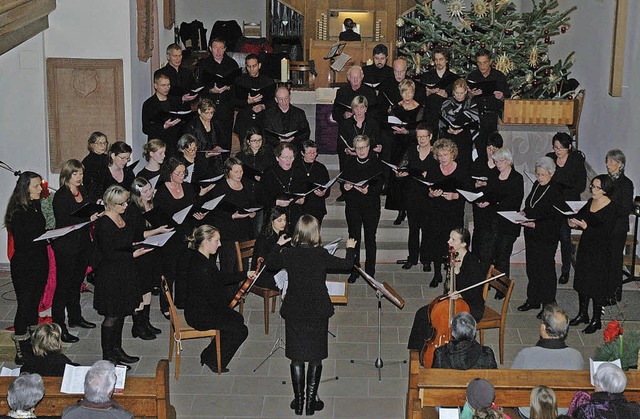Untersttzt von Solisten der Basler Sc...r Haltingen in der St. Georgs-Kirche.   | Foto: Ounas-Krusel