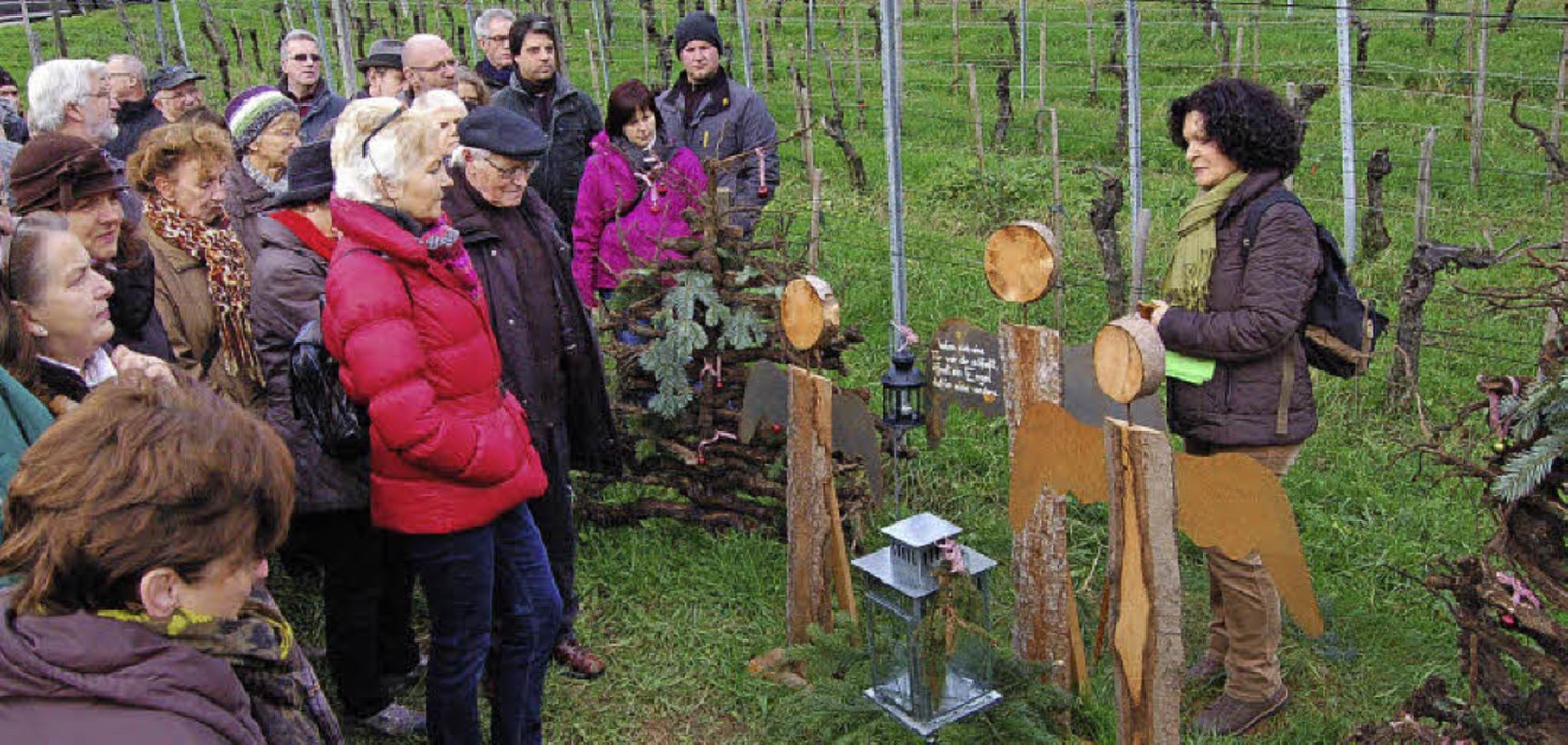 Rosemarie Riesterer erzhlt Geschichten auf dem Engelweg.   | Foto: Christian Ringwald/Otto Binder