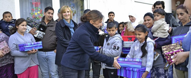 Fr weihnachtliche Freude bei den Flc... durch Judith Asal und Catrin Albiez.   | Foto: Paul Berger