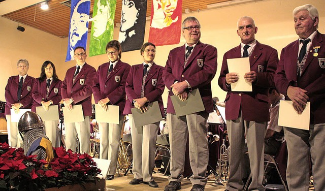 Die Geehrten des Musikvereins flingen...h, Werner Klausmann und Horst Thomann   | Foto: Jrn Kerckhoff