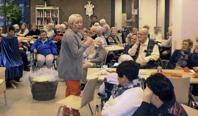 Christa Hoheisels Mrchenerzhlungen w...ihnachtsfeier im Georg-Reinhardt-Haus.  | Foto: zvg