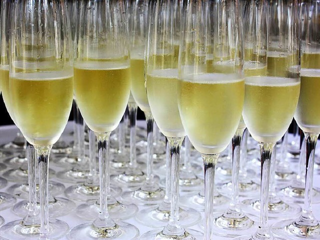 Ein Symbol fr Reichtum : Champagner   | Foto: FOTOLIA.COM (ChrISTART)