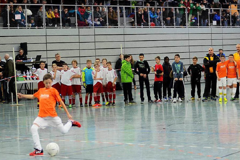 Faszination Jugendfußball: In Bildern aufgezeigt beim Turnier in Lahr. (Foto: Sebastian Köhli) Faszination Jugendfußball: In Bildern aufgezeigt beim Turnier in Lahr. (Foto: Sebastian Köhli)