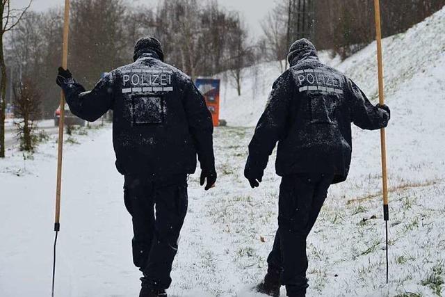 Verbrechen: Toter auf Acker in Neuenburg gefunden