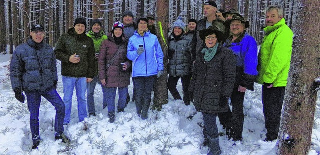 Die Winterwald-Pirsch hat sich gelohnt...fte haben ihre Narrenbume gefunden.    | Foto: Reichart