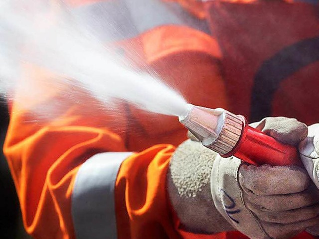 Die Feuerwehr konnte den Brand schnell lschen und Schlimmeres verhindern.  | Foto: Fotolia.com/Ingo Bartussek 