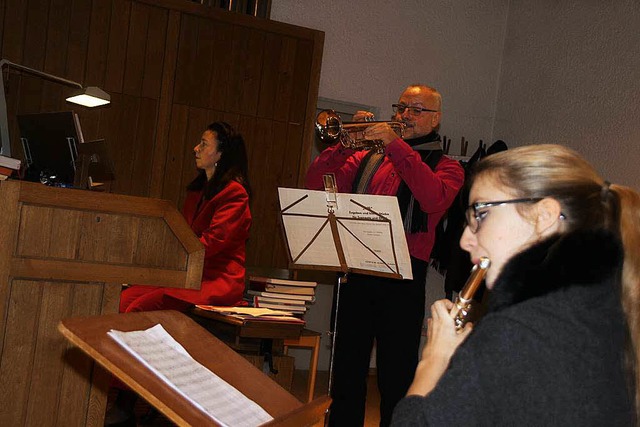 Querfltistin Sophia Liebwein, Trompet...ss in der Fridolinskirche von Husern.  | Foto: Margrit Matyscak