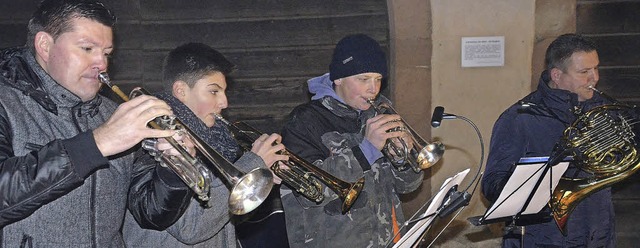 Blser des Musikvereins Egringen sorgten wieder fr Klnge zum Jahreswechsel.   | Foto: Marco Schopferer