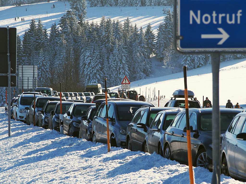 Das Jahr legte einen Bilderbuchstart hin. Zumindest auf den Bergen, wie hier auf dem Schauinsland, gab’s am Neujahrstag reichlich Schnee und Sonne pur.