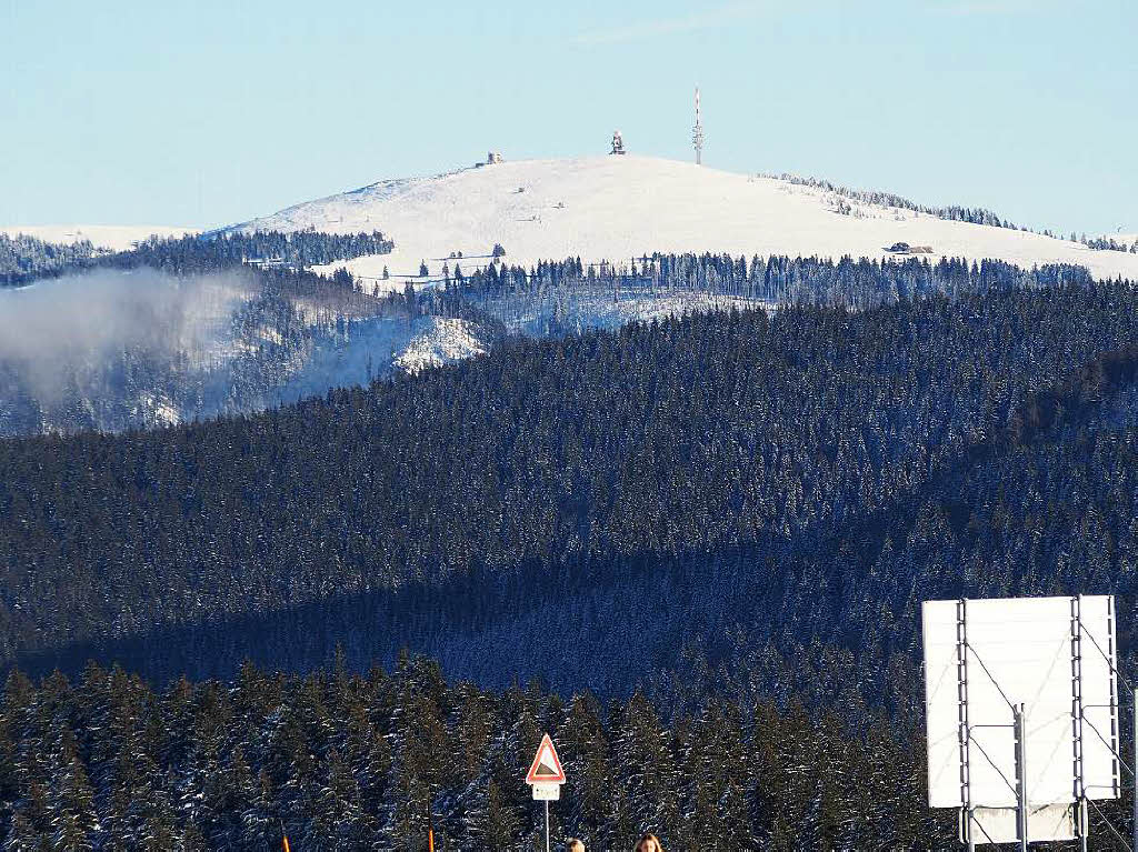 Das Jahr legte einen Bilderbuchstart hin. Zumindest auf den Bergen, wie hier auf dem Schauinsland, gab’s am Neujahrstag reichlich Schnee und Sonne pur.