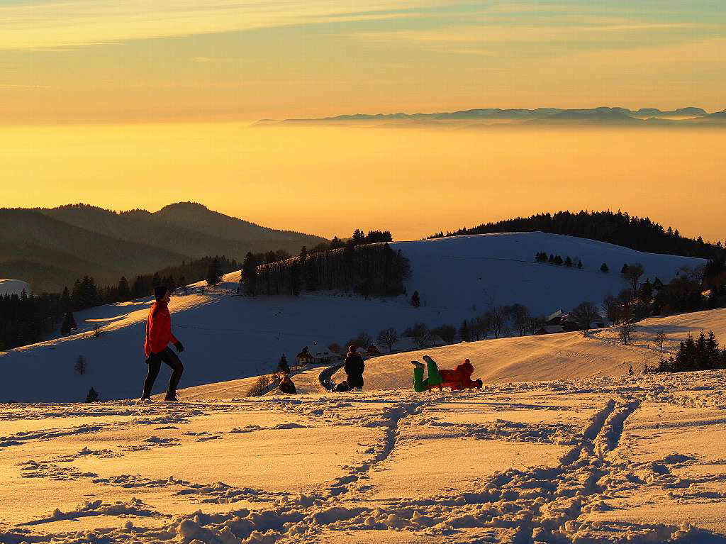 Das Jahr legte einen Bilderbuchstart hin. Zumindest auf den Bergen, wie hier auf dem Schauinsland, gab’s am Neujahrstag reichlich Schnee und Sonne pur.