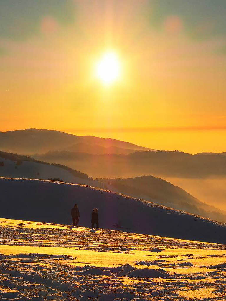 Das Jahr legte einen Bilderbuchstart hin. Zumindest auf den Bergen, wie hier auf dem Schauinsland, gab’s am Neujahrstag reichlich Schnee und Sonne pur.