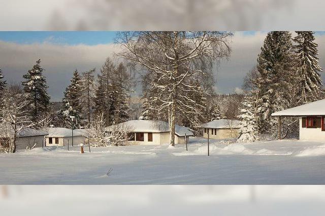 Neue Kche, erste Gste: Das Feriendorf erwacht zum Leben