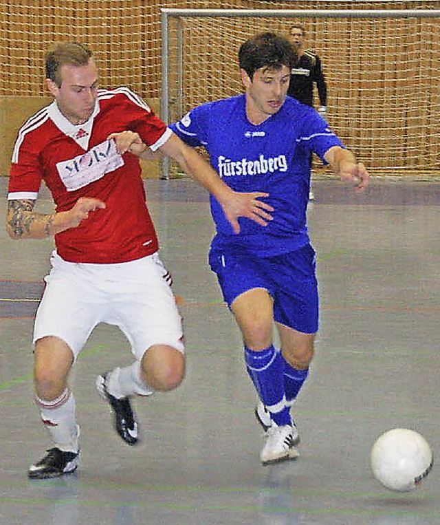 Hohes Tempo legten Benedikt Spinner (H...s Bhrer (BSC) aufs Teninger Parkett.   | Foto: Sebastian Ehret