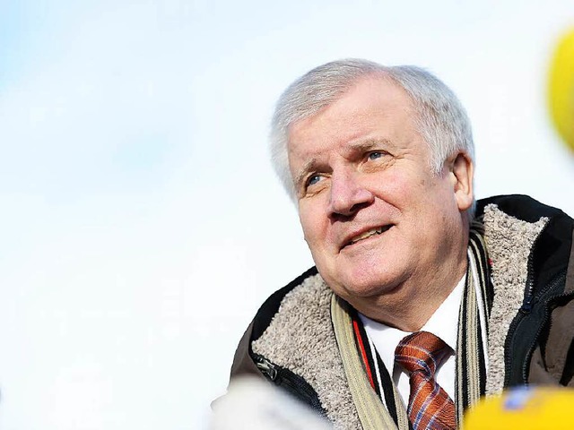 Regiert in Bayern in Frstenmanier:  Horst Seehofer (CSU)   | Foto: DPA