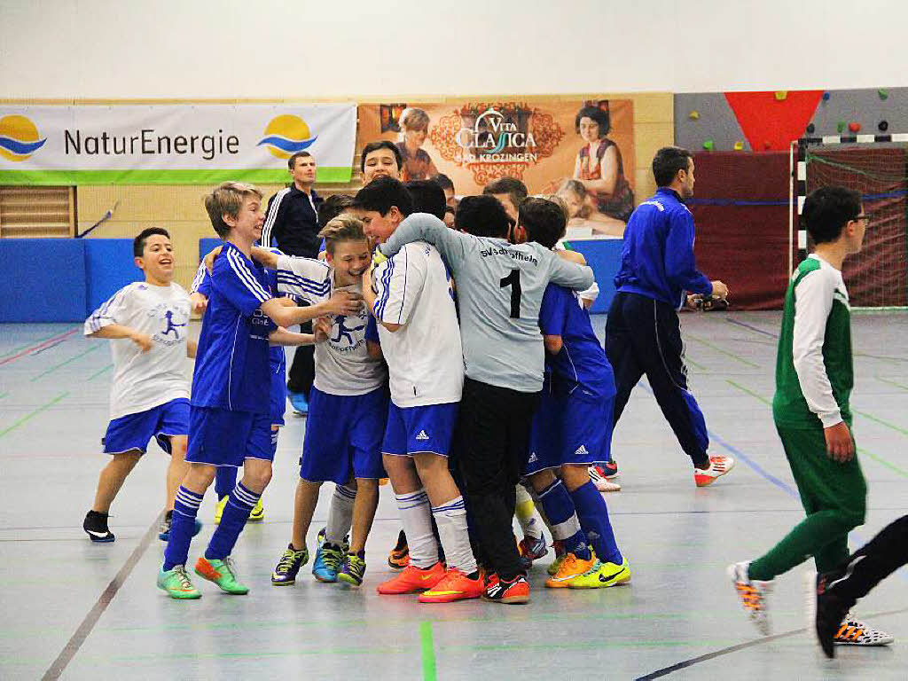 Jubel bei den D1-Junioren des SV Schopfheim über den Finalsieg gegen den SV Nollingen. Jubel bei den D1-Junioren des SV Schopfheim über den Finalsieg gegen den SV Nollingen.