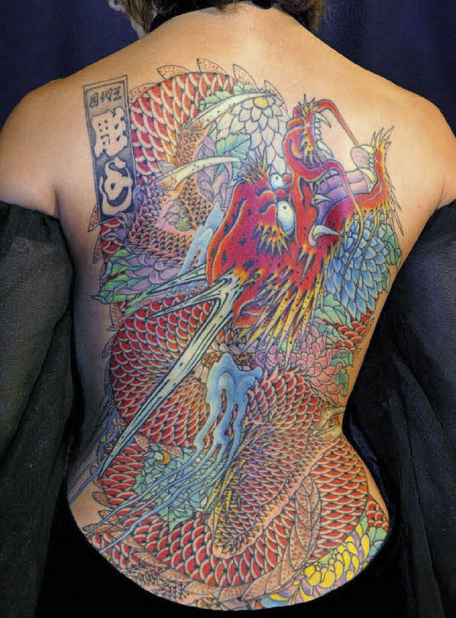 Tattoos entfernen ist fr Hautrzte ein wachsendes Geschft.  | Foto: dpa