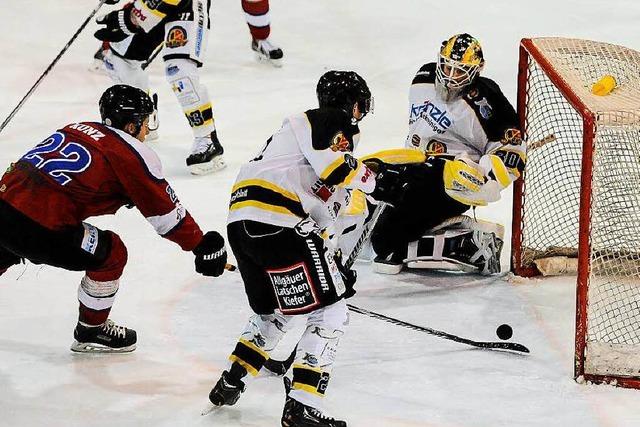 Fotos: EHC Freiburg schlgt Sonthofen souvern mit 6:2