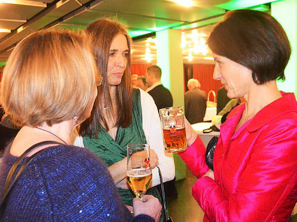 Damenrunde: Karin Paulsen-Zenke (SPD), Monika Eberhardt (mitte) und Ursula Philipps (Stadtbauamt)