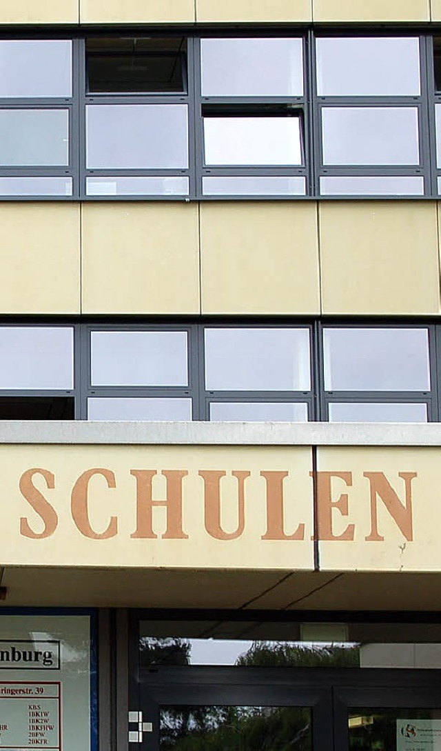 Die Kaufmnnischen Schulen in Offenbur...sprofile die Mehrzahl schon im Namen.   | Foto: HR