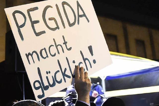 Demos in Villingen: Mehr Pegida-Gegner als Pegida-Fans