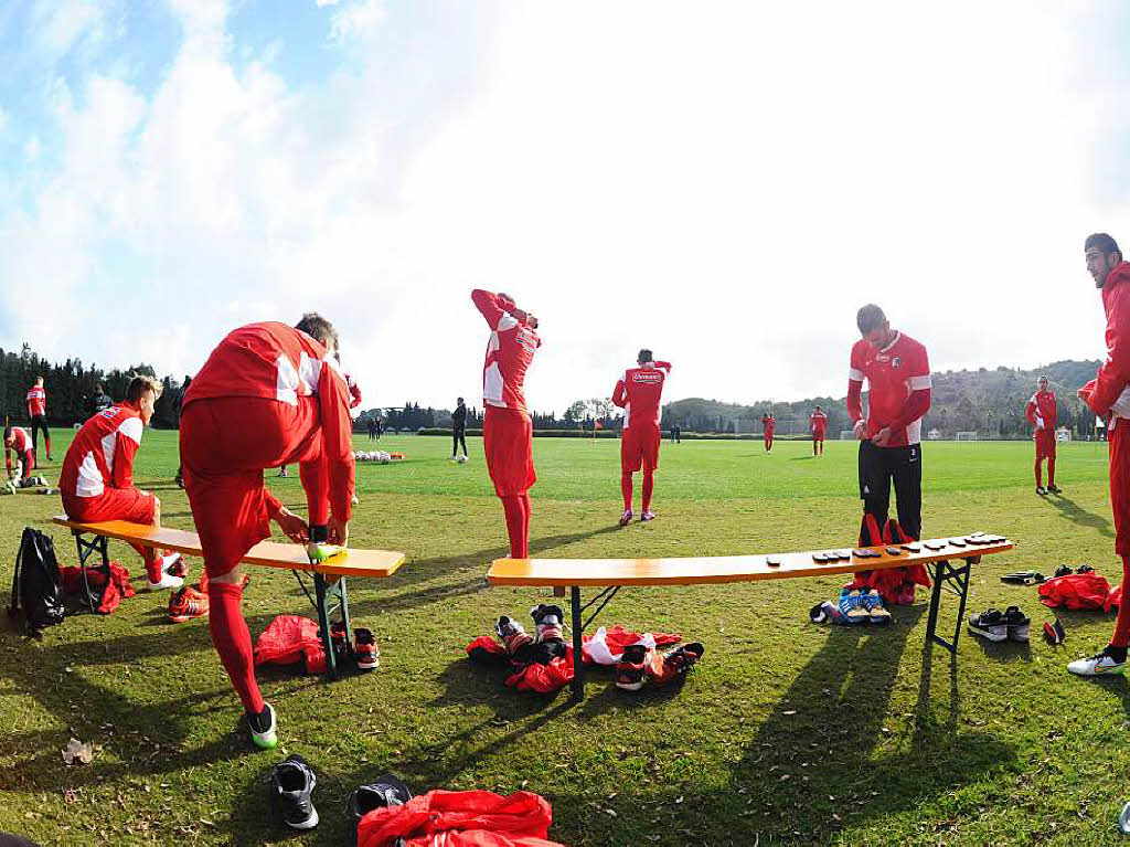 So trainiert der SC Freiburg in Andalusien.