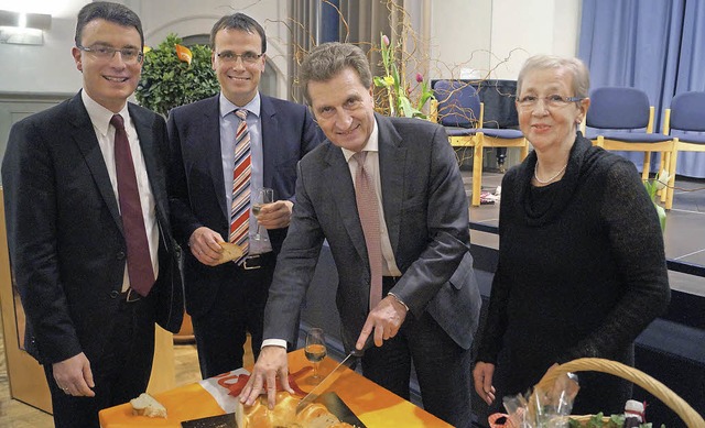 Gutes neues Jahr (von links): Gengenba...Gengenbachs CDU-Vorsitzende Maria Rau   | Foto: christine storck