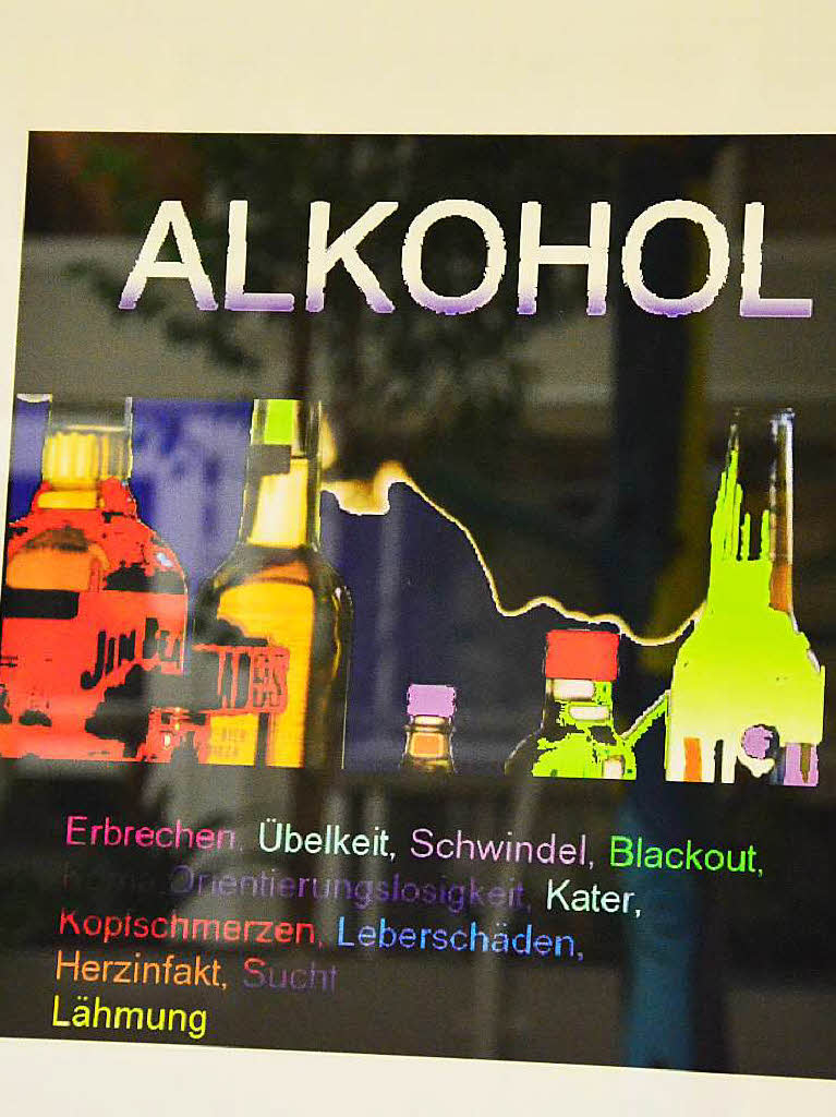 Impressionen der Ausstellung Alkoho(h)l