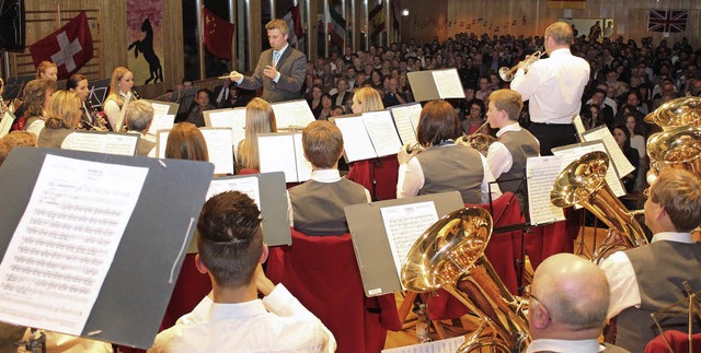 Das Orchester des Gottenheimer Musikve...  trumpfte beim jngsten Konzert auf.   | Foto: Mario Schneberg