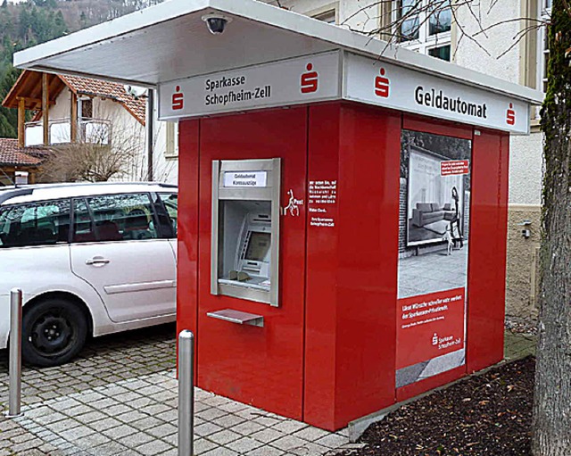 Einen Automaten der Sparkasse wie in S...er auch in Niederhof  gut vorstellen.   | Foto: Siegfried Dbele
