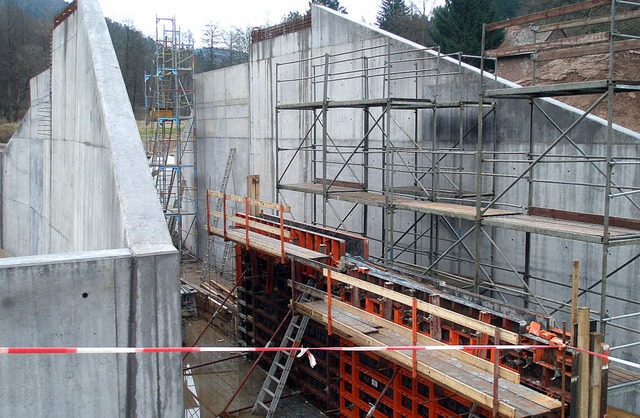 Derzeit wird das Hochwasserrückhaltebecken Breitmatt gebaut. | Foto: Stadt Derzeit wird das Hochwasserrückhaltebecken Breitmatt gebaut. | Foto: Stadt