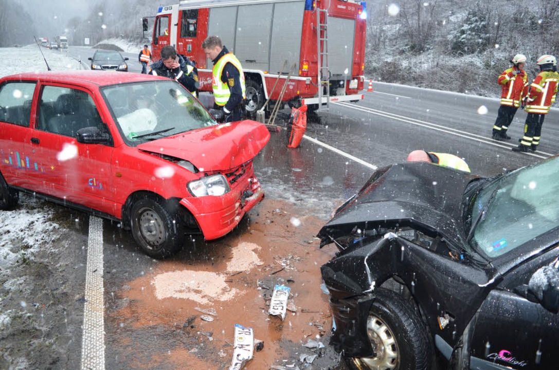 Schwerer Verkehrsunfall Auf Der B31 - Freiburg - Badische Zeitung