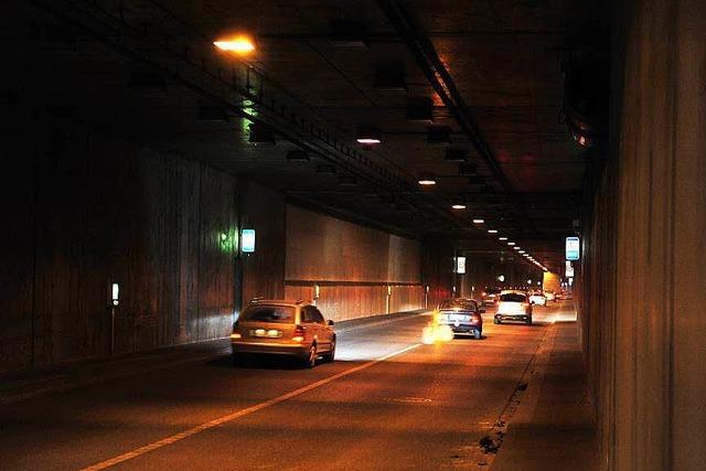 Dienstag- und Mittwochnacht wird jeweils eine Rhre des B31-Ost-Tunnels voll gesperrt