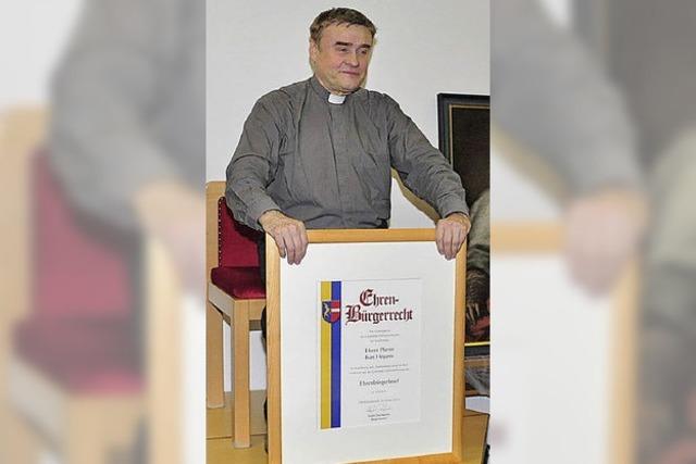 Pfarrer Ivan Hoyanic ist jetzt Ehrenbürger